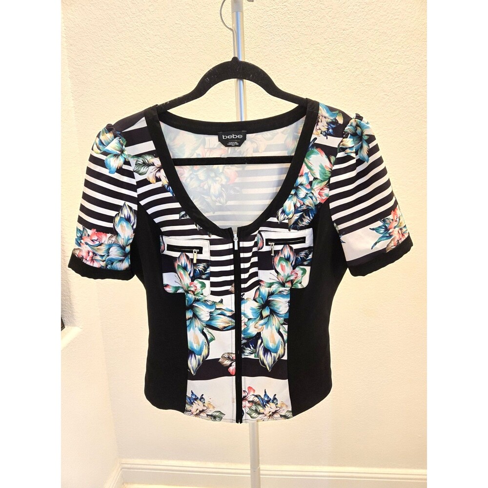 Bebe Floral Striped Top Womens Medium Short Sleeve Zip Front Pockets Y2K Blouse